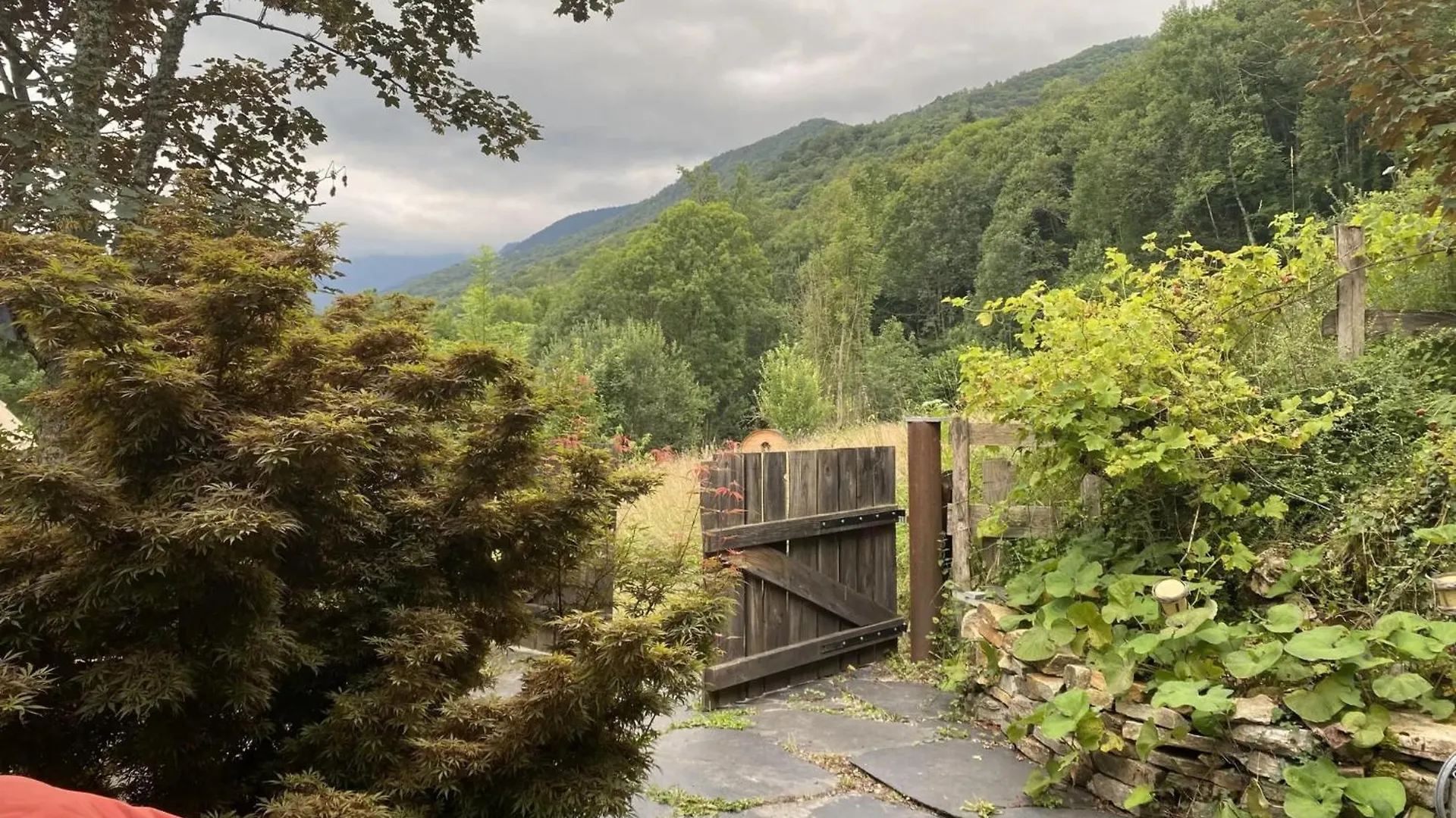 بيت للعطل Cabane Petit Bouddha Arrien-en-Bethmale